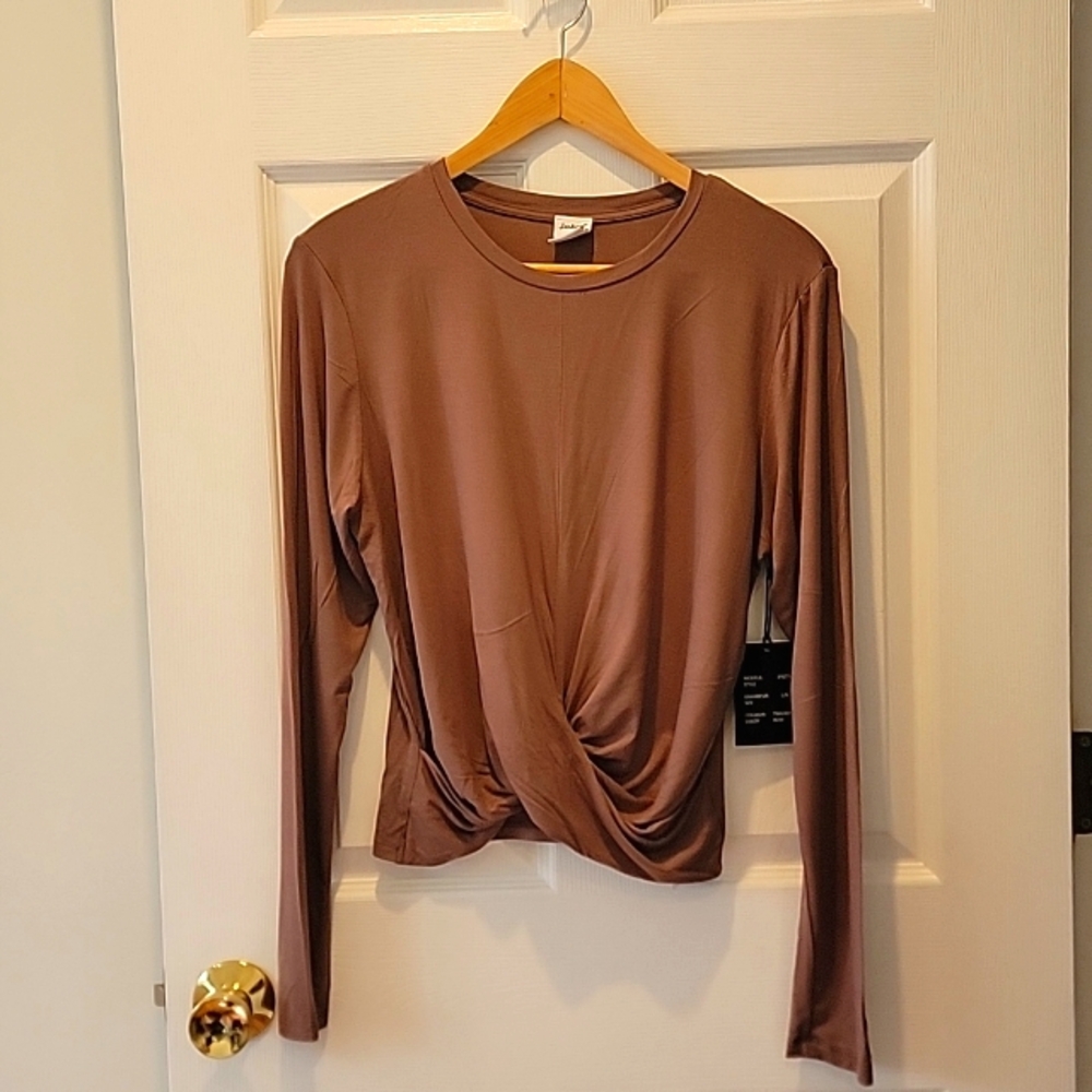 J.o&co Long Sleeve Blouse, Twilight Rose, Size Large. Draped Front.
